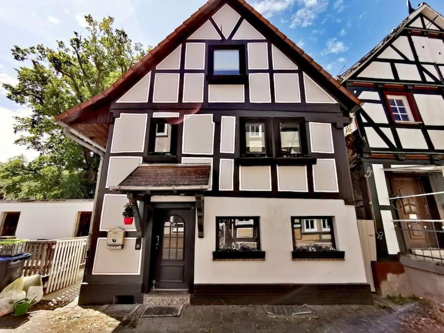 Fachwerkhaus Mitten In Der Altstadt - Ferien In Rotenburg Rotenburg an der Fulda Exteriér fotografie